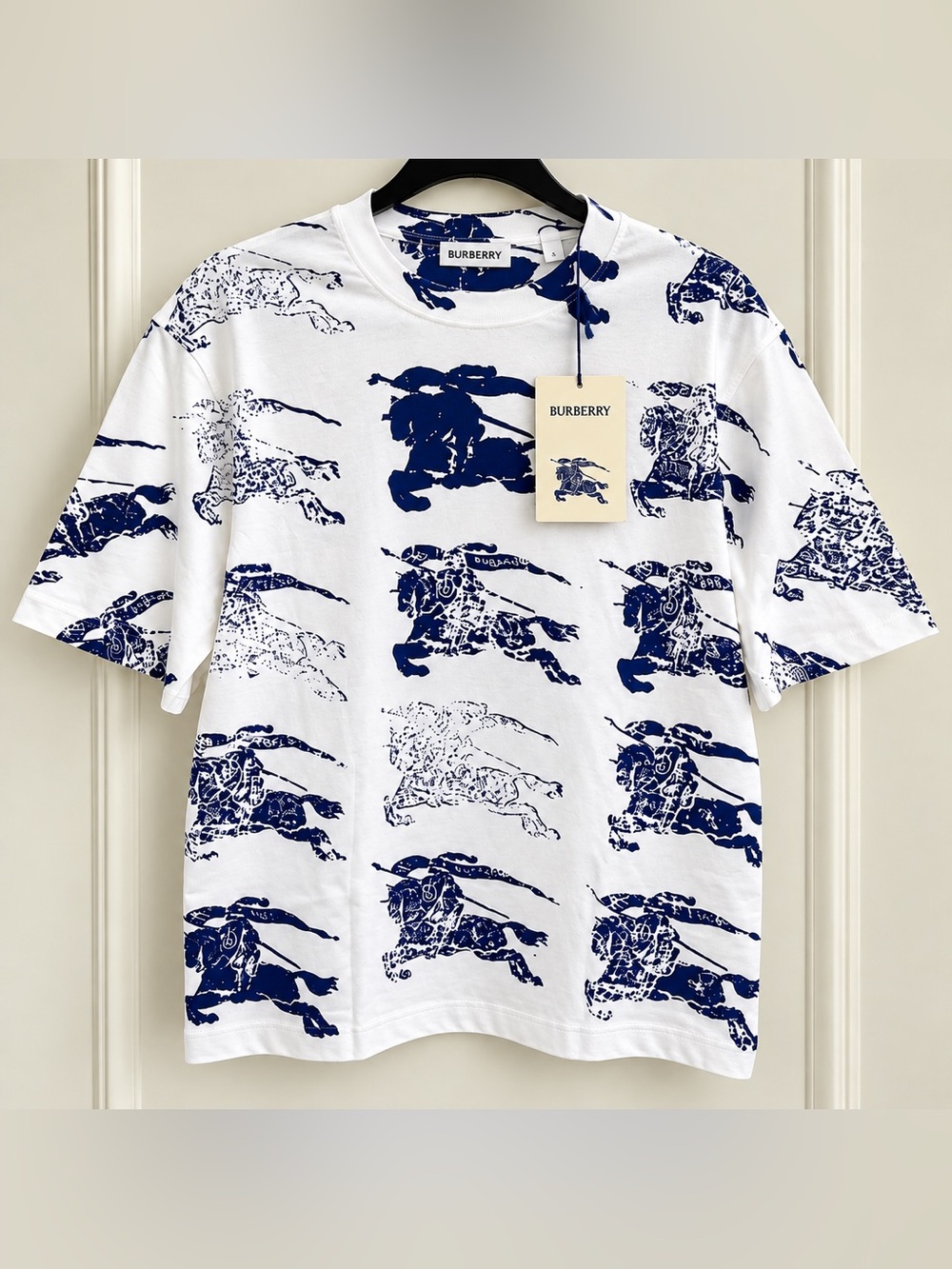 Burberry All Over EKD Print T-Shirt Rain White Blue Men's S NWT - Picture 1 of 7